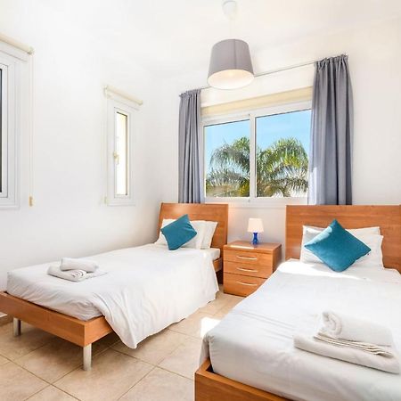 Villa Oscar Protaras Dış mekan fotoğraf